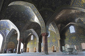 Prayer hall of Imam Mosque