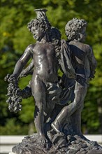 Cherub statues at the fountain basin in the water parterre