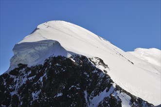 Mountain climbers on the Breithorn