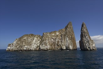 Leon Dormido or Kicker Rock