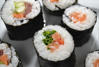 Futomaki and Temaki sushi