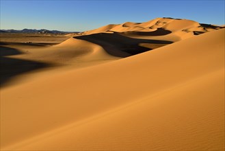 Sand dunes at Erg Takaraft