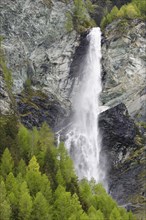 Zopenitzenbach Waterfall or Jungfernsprung