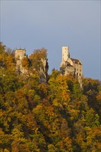 Schloss Lichtenstein Castle in autumn