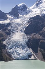 Icefall of Berg Glacier and Berg Lake