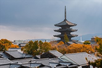 Five-storey Yasaka Pagoda of the Buddhist Hokanji Temple over the roofs of the Old Town