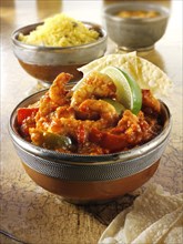 Bhuna curry with shrimps