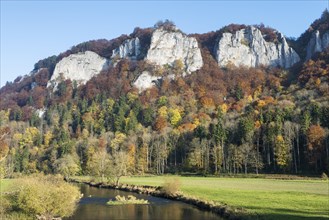 Hausener Zinnen rocks in the autumnal Danube Valley