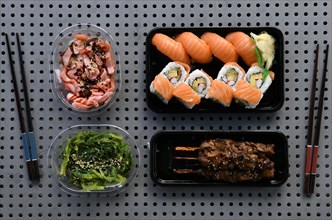Sushi with UraMaki