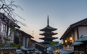 Five-storey Yasaka Pagoda of the Buddhist Hokanji Temple