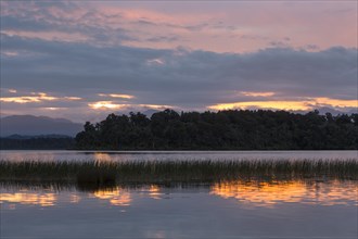 Sunrise at Lake Mahinapua