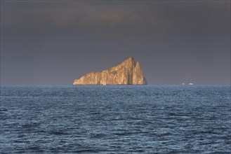 Leon Dormido or Kicker Rock in the evening light