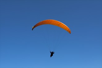 Paraglider at Mount Ebenalp