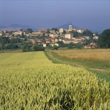 Agricultural landscape and village of Egliseneuve