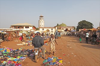 Market at the Central Mosque