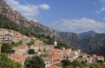 The small village of Ota in the mountains of Corsica