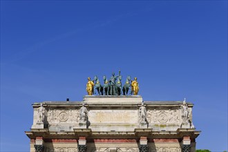 Quadriga on top of the Arc de Triomphe du Carrousel near the Louvre