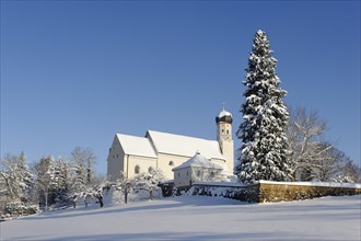 Church of St. Kilian in winter