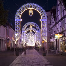 Arches with lights in the pedestrian zone