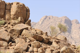 Mountain landscape along a trail to the White Lady rock painting in the Tsisab Gorge