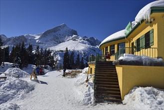 DAV ski and mountain hut at Kreuzeck