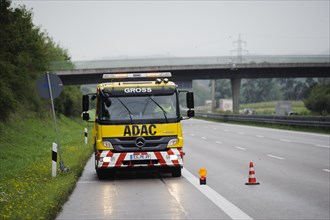 Vehicle of the ADAC at the scene of an accident on the A8 motorway