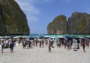 Numerous tourists flocking to Maya Beach