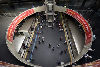 Praca da Se metro station