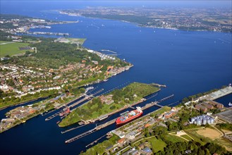 Kiel-Holtenau canal locks