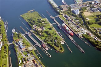 Kiel-Holtenau canal locks