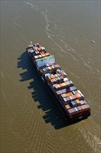 Container ship APL Vanda on the Elbe River