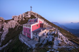 Rifugio Azzoni on Monte Resegone