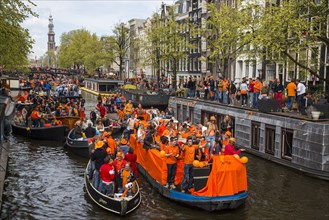 Boat parade on Queen's Day