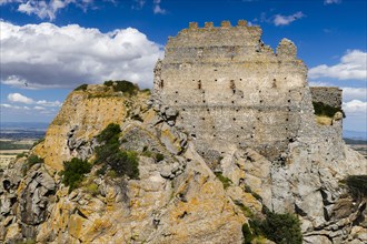 The ruins of the fortress Castello di Acquafredda