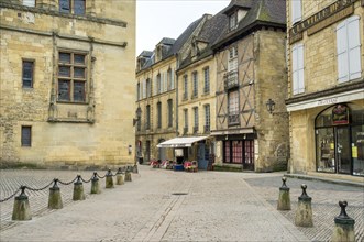 Place du Peyrou square