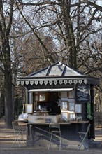Historic kiosk on the castle grounds in autumn
