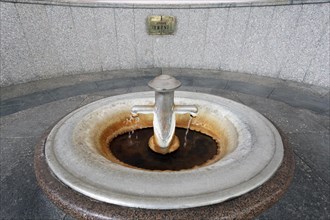 Thermal water fountain