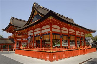 Fushimi Inari Taisha or Oinari-san Shinto shrine