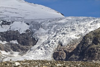 Hufeisenbruch or Horseshoe-breach on Pasterze Glacier