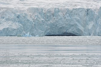 Magdalenefjorden Glacier