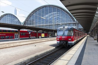 Regional train of the RMV leaving Frankfurt Central Railway Station