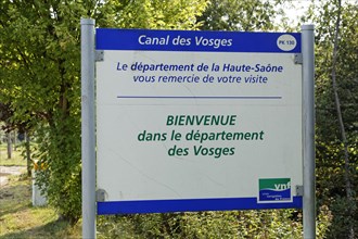 Sign at the border of department and region