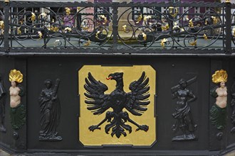 Imperial eagle on Roehrenbrunnen fountain of 1727