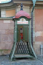 Public telephone booth
