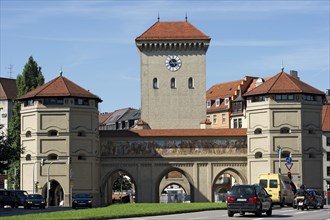 City gate and gate tower of the Isar Gate