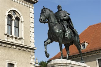 Bronze equestrian statue of Prince Regent Luitpolt by Adolf von Hildebrand and Theodor Georgii
