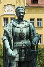 Bronze statue of Ludwig the Rich