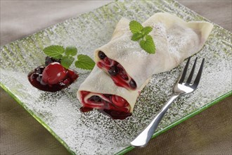 Crepe filled with Roter Grutze
