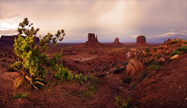 Landscape in Monument Valley with West Mitten Butte