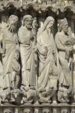 Portal figures of the Notre-Dame Cathedral of Reims